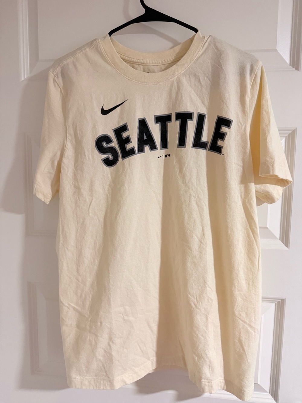 Nike Cream Short Sleeve 'Seattle' Tee with Black Logo